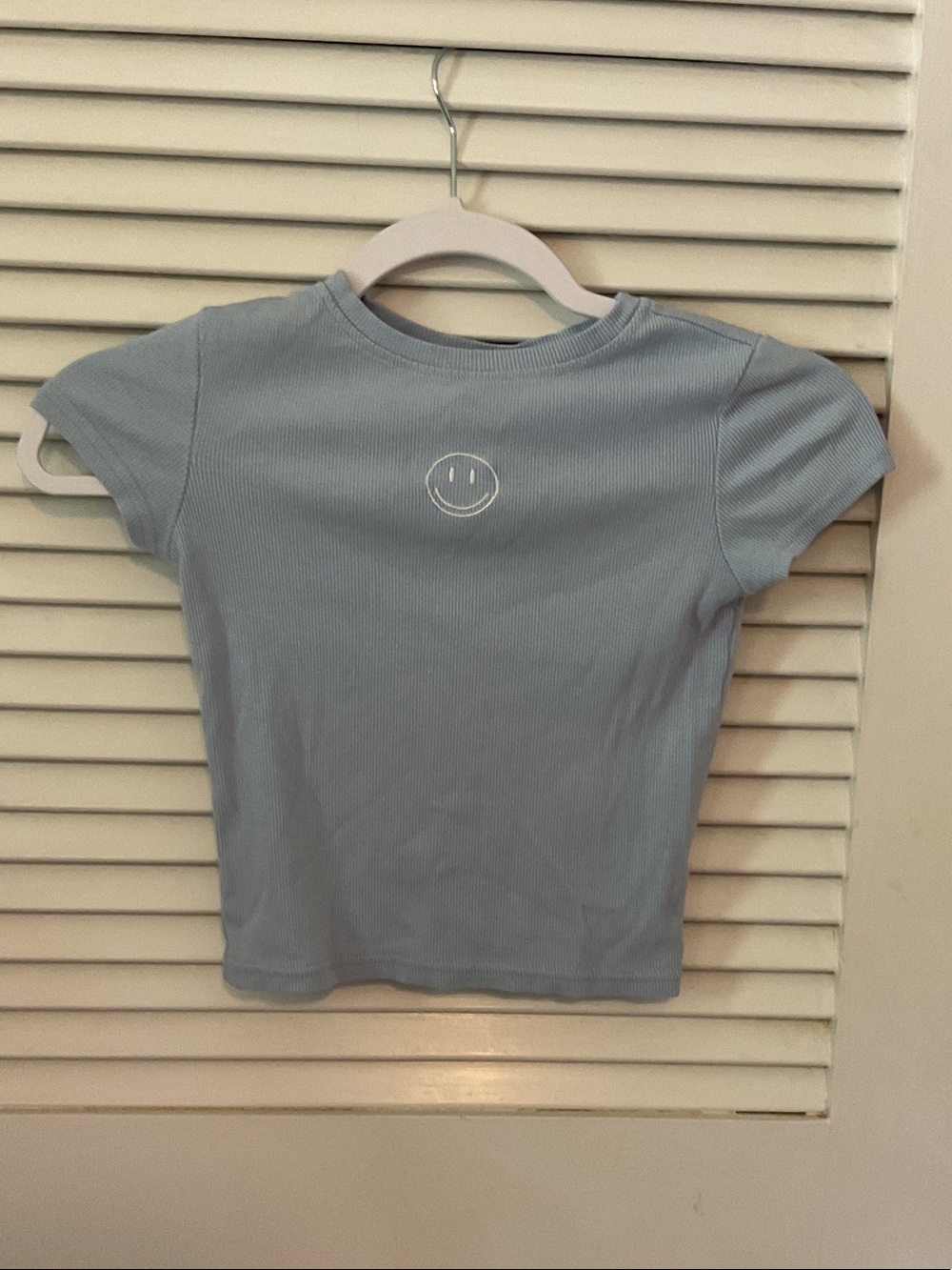 Kids Light Blue Ribbed Smile Graphic Tee